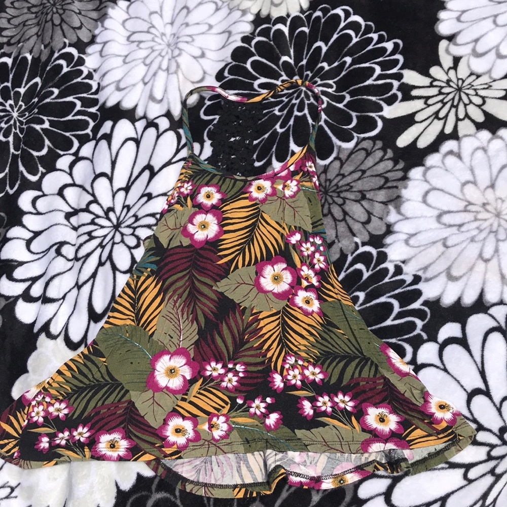 Hawaiian tank